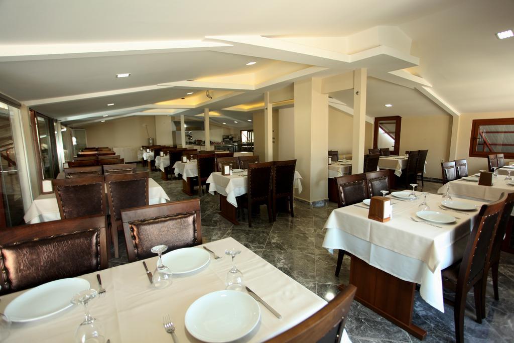 大阿克卡里酒店 İskenderun 外观 照片